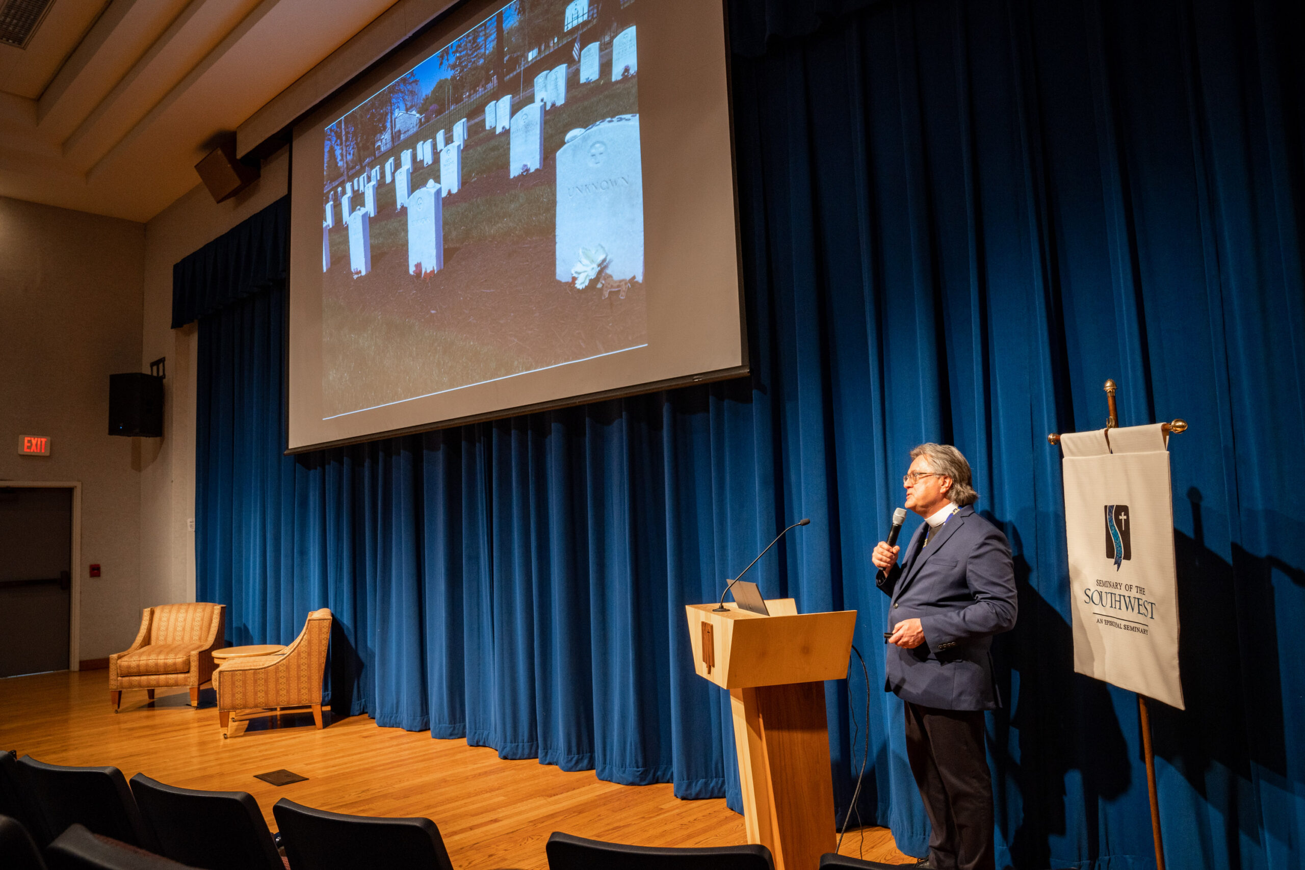 The Rev Dr Bradley S Hauff Connects At Harvey Lecture Seminary Of